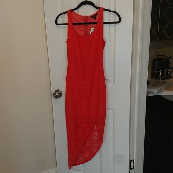 Dress - Picture 1 of 8